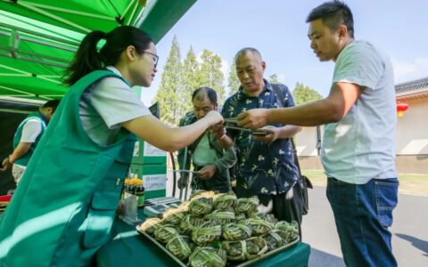 大闸蟹的价格差距为什么这么大？20年蟹农为你揭秘